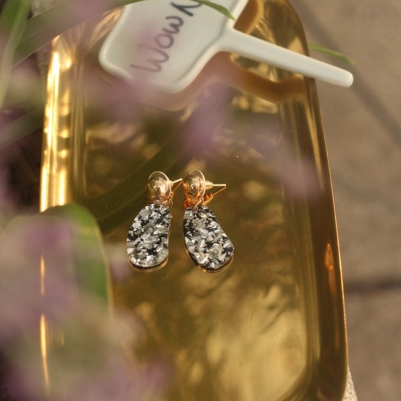 New resin Earrings silver gold Acrylic dangling - Picture 6 of 7